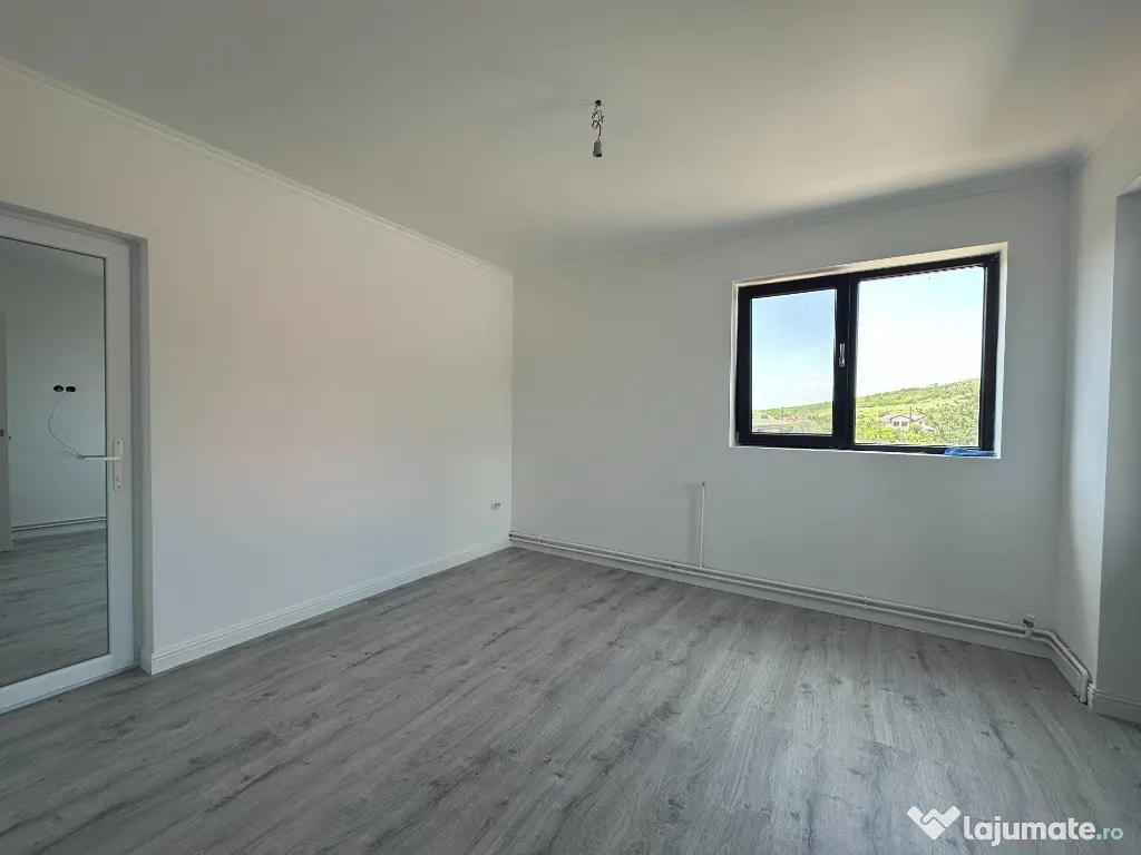 VIGAFON - Casa 5 camere Urlati