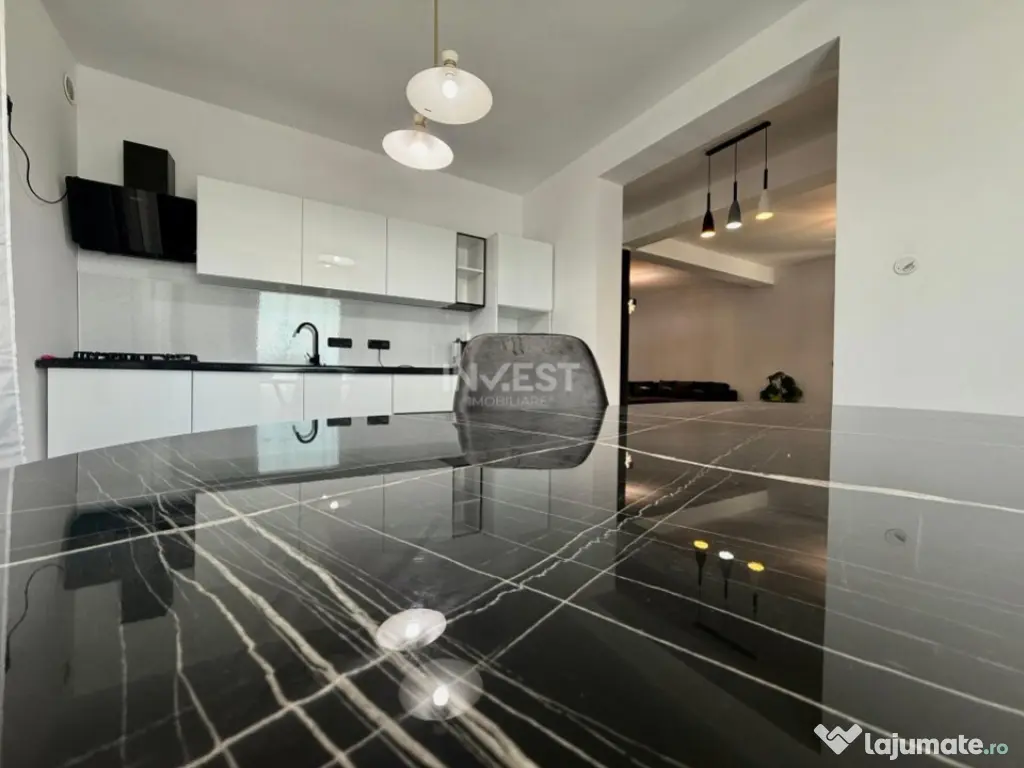 Vilă de vânzare cu design deosebit în cartierul Bucium 