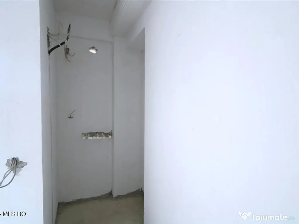 Mamaia Nord - Ibo Residence Corp T2, Spatiu Comercial cu ...