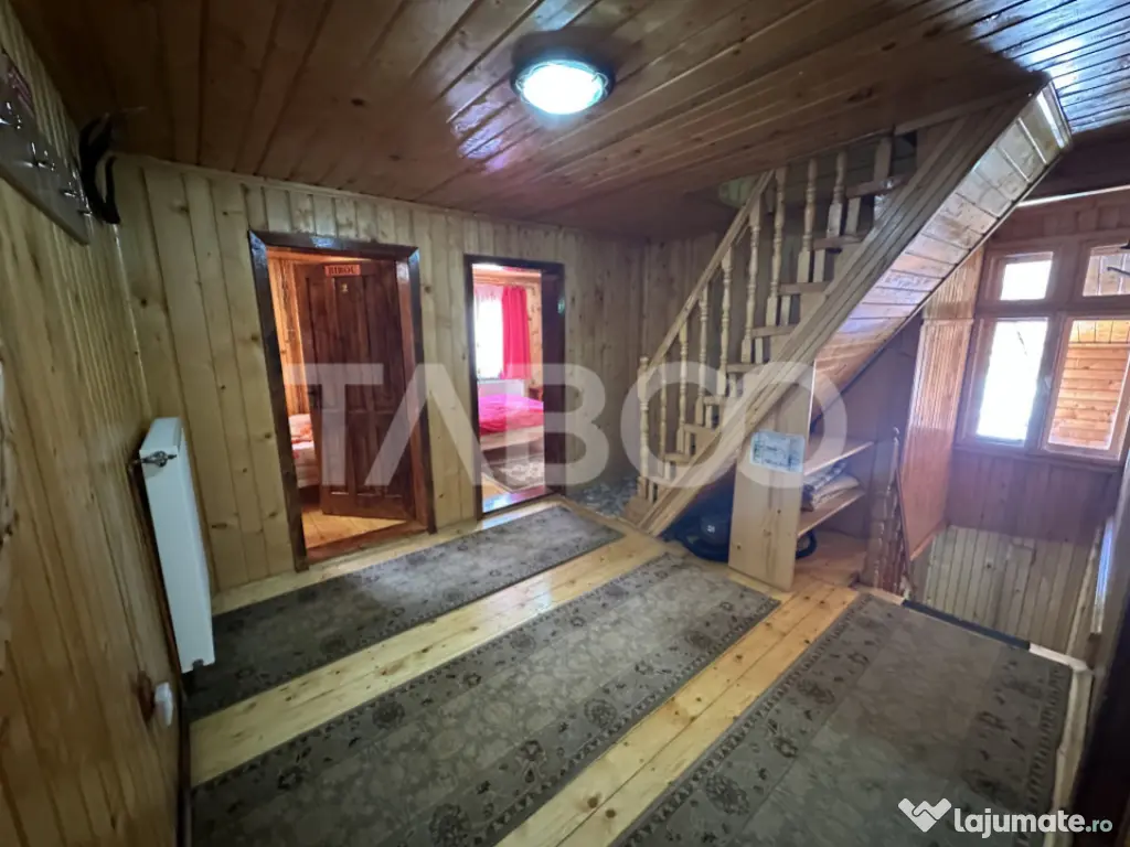 Cabana spatioasa la 5 km de Partia Sureanu complet utilata