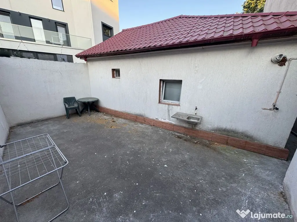 Casă cu 3 camere zona Faleză Nord, Renovată, Centrală...