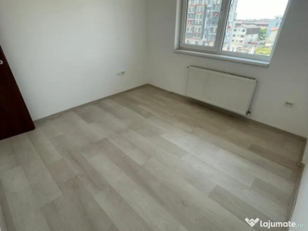 Apartament cu 3 camere | str. Smaraldului | Loc de parcare 