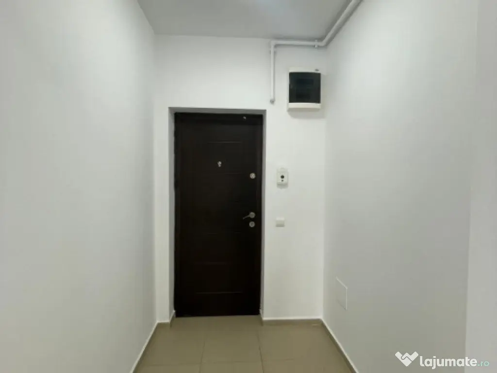 Apartament cu 3 camere | str. Smaraldului | Loc de parcare 