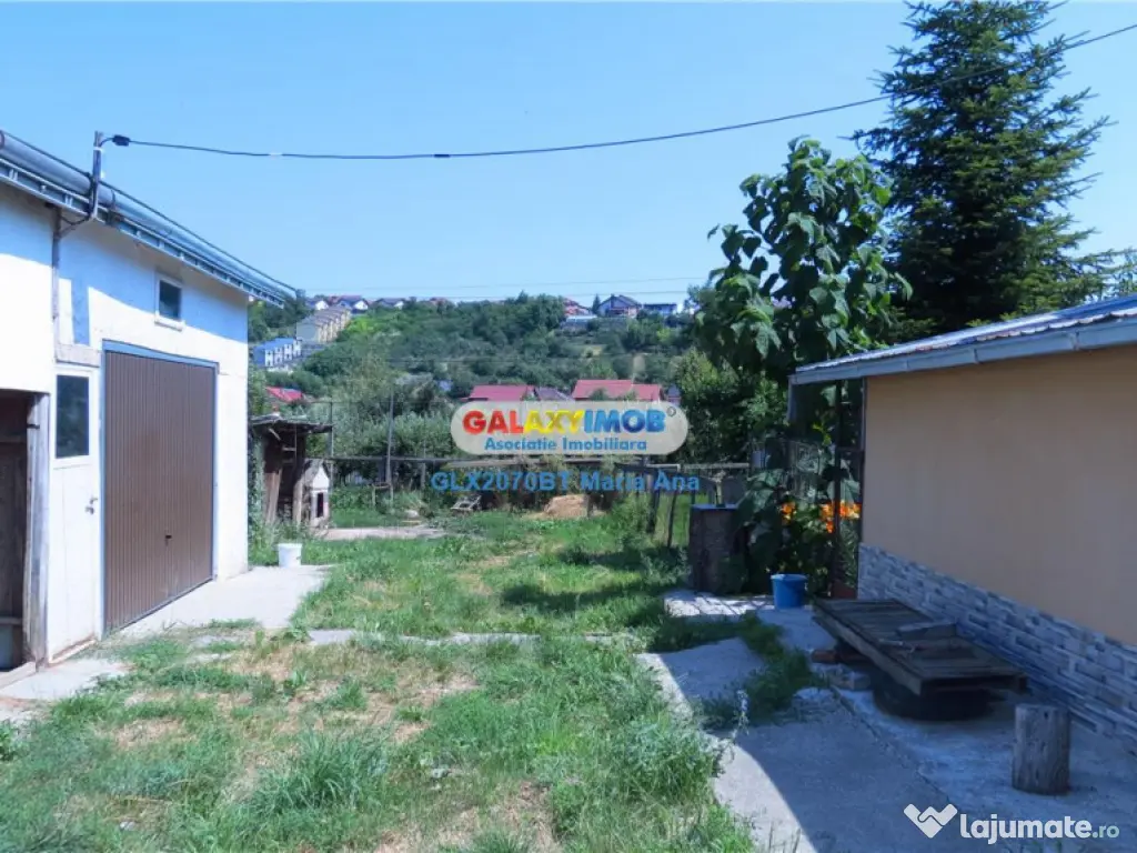 Curtesti, Botosani , Teren generos cu casa si anexa!