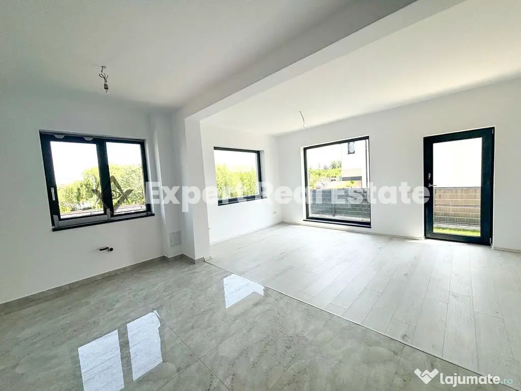 VILA INDIVIDUALA-CORBEANCA -LAGUNA ALBASTRA 