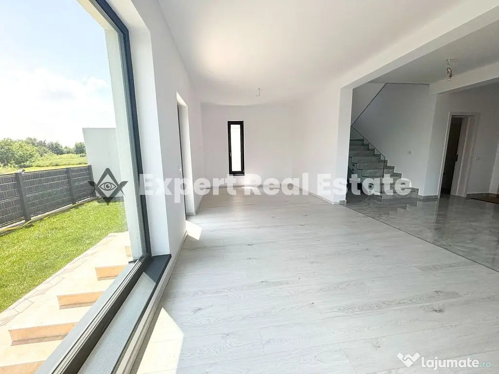 VILA INDIVIDUALA-CORBEANCA -LAGUNA ALBASTRA 