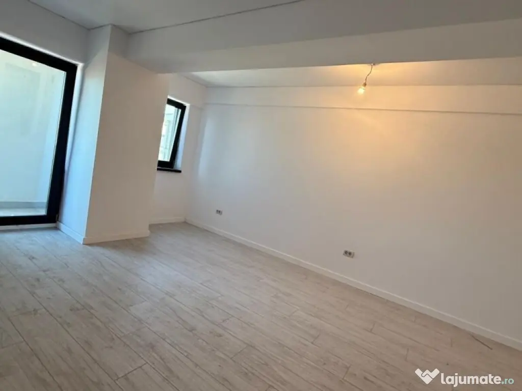 APARTAMENT CU MUTARE IMEDIATA, A 3-A STATIE DE PODU ROS 