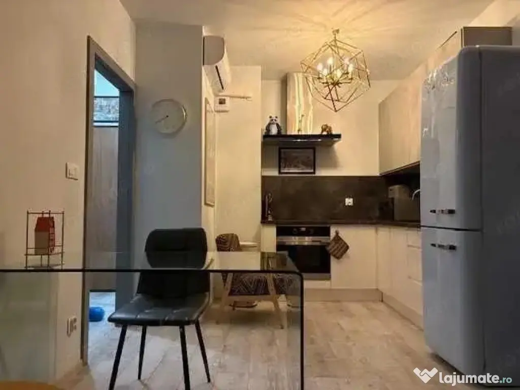 Garsoniera in zona Universitatii