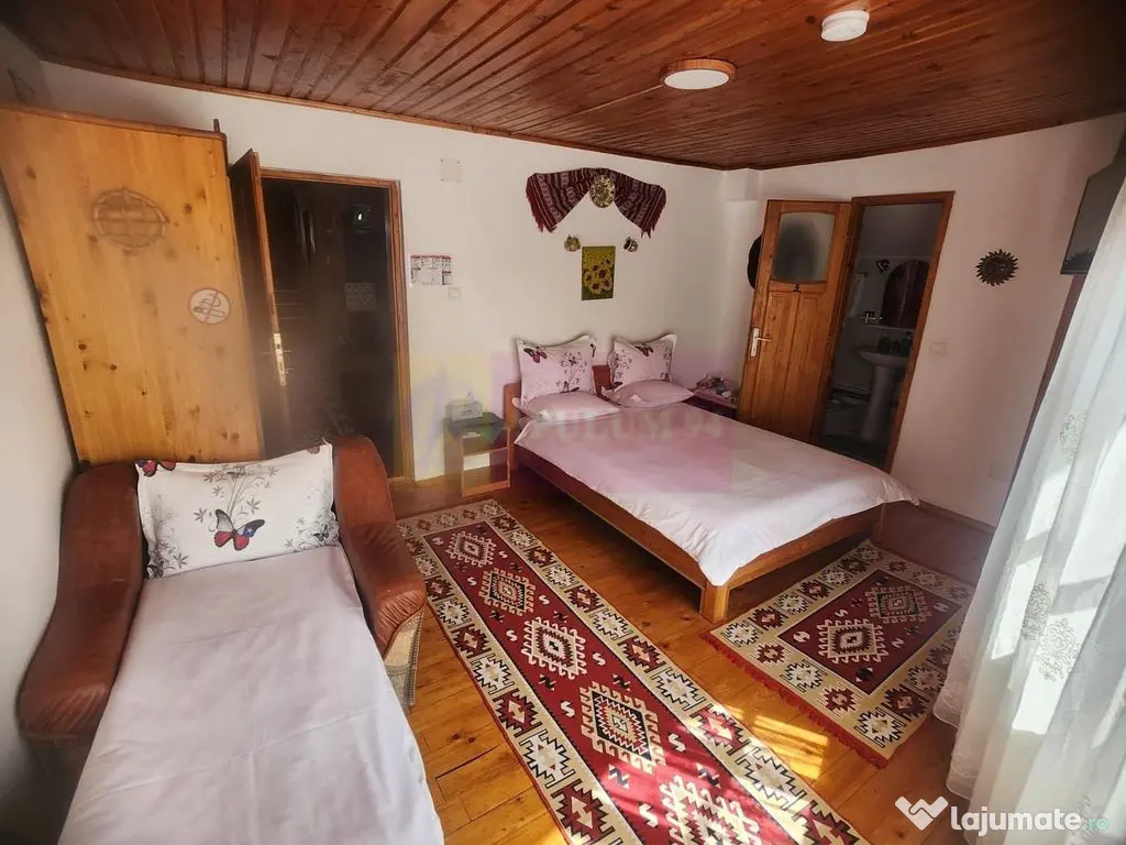 Vila de vacanta de vanzare in Busteni - Zona Zamora 