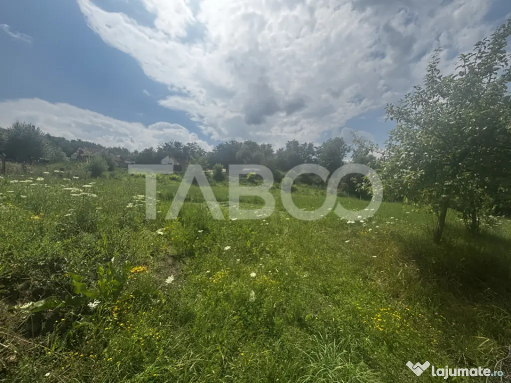 Teren de vanzare intravilan Slimnic Sibiu 860 mp zona deoseb