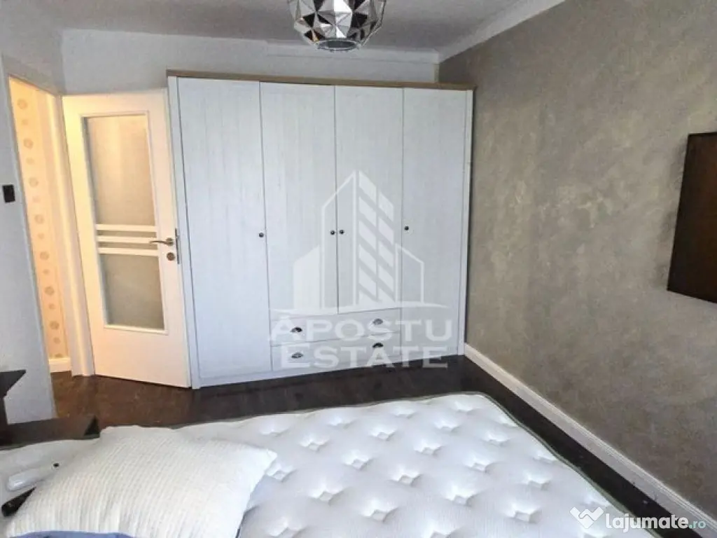 Apartament cu 3 camere in zona Circumvalatiunii cu centra... 