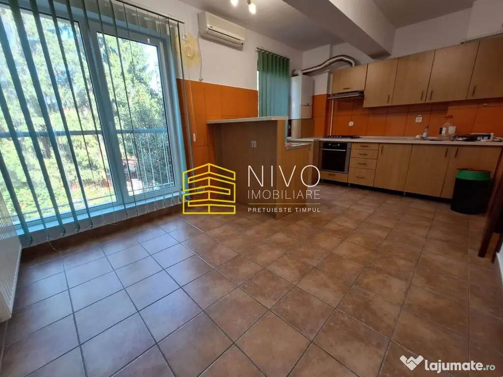 Spațiu de birou – Tg. Mureș – Ultracentral – Zona... 