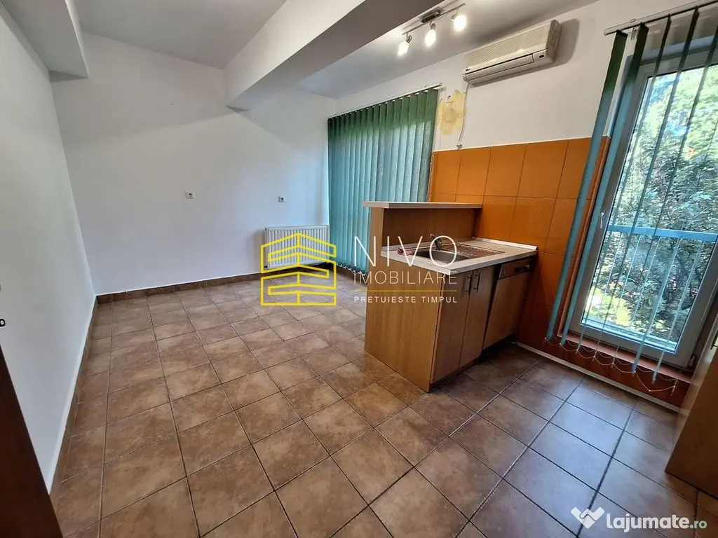 Spațiu de birou – Tg. Mureș – Ultracentral – Zona... 