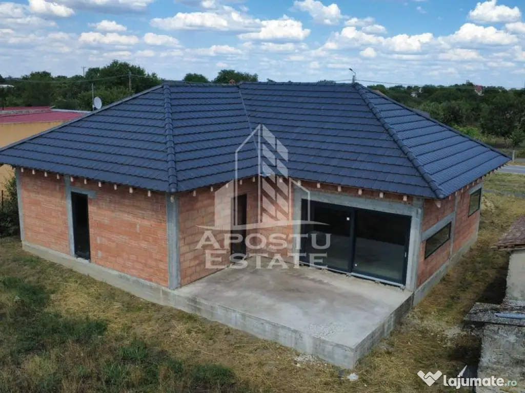 Casa individuala cu 4 camere si teren de 670 mp, Parta, c...