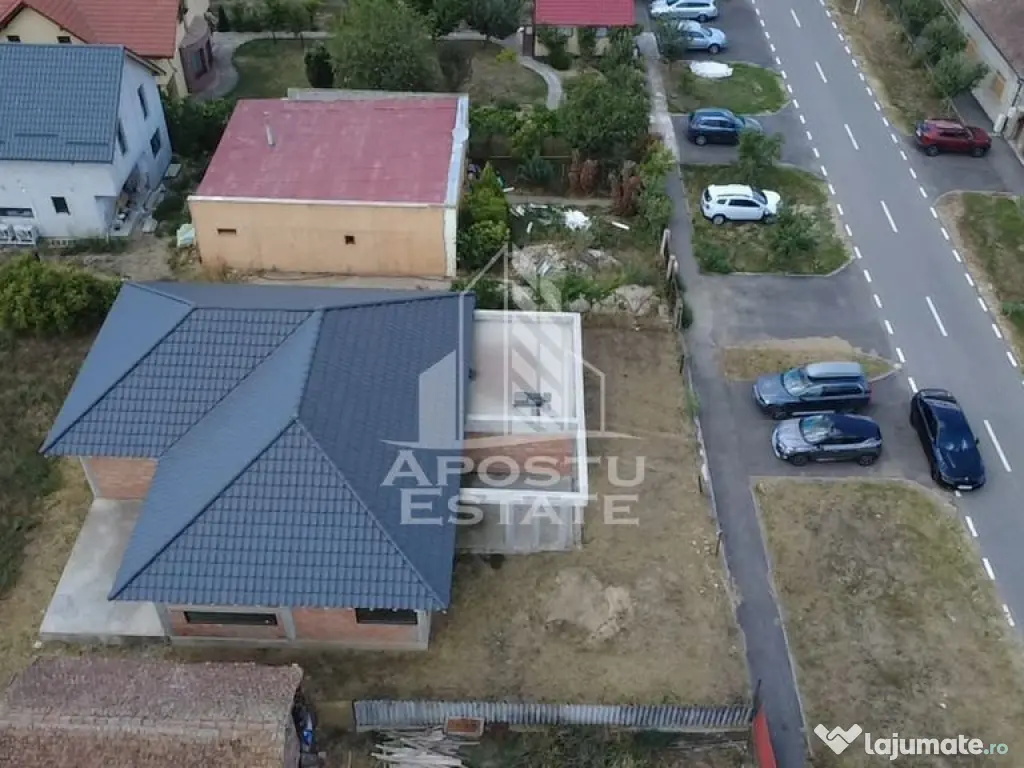 Casa individuala cu 4 camere si teren de 670 mp, Parta, c...