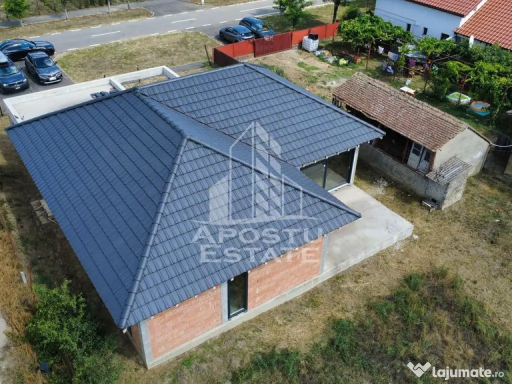 Casa individuala cu 4 camere si teren de 670 mp, Parta, c...