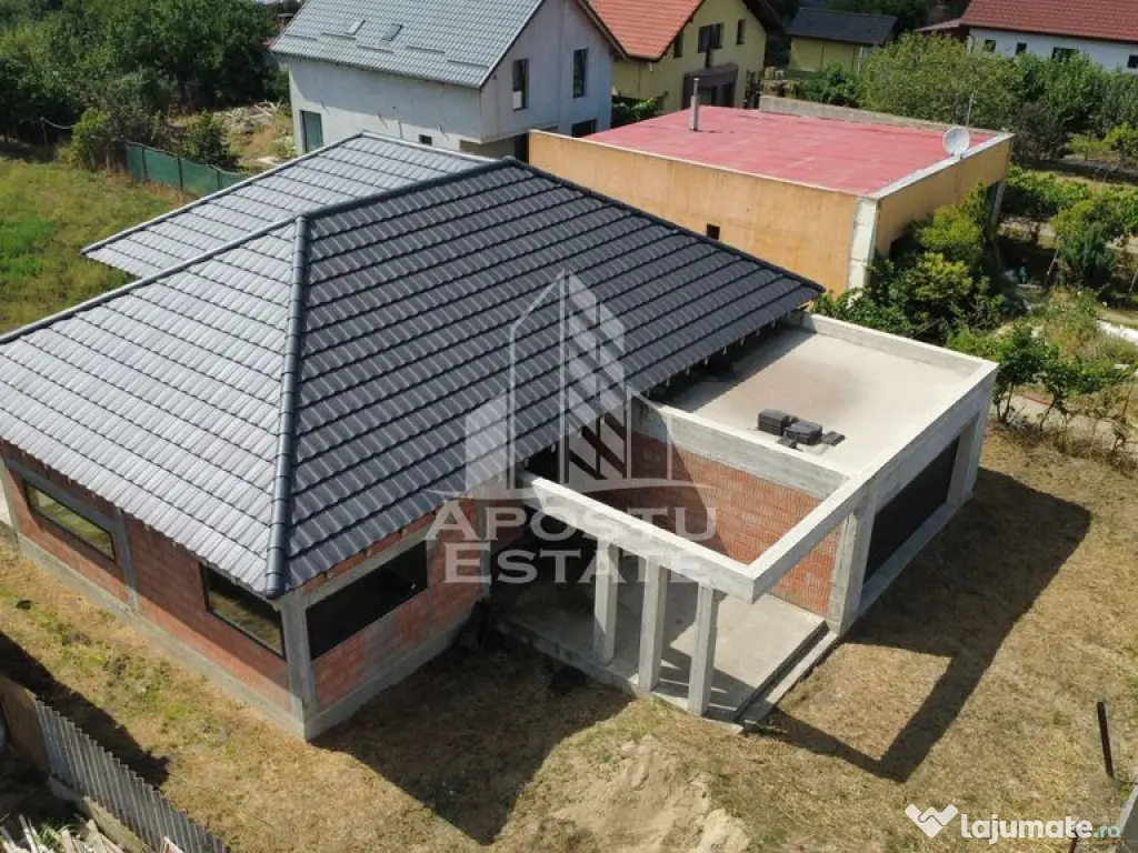 Casa individuala cu 4 camere si teren de 670 mp, Parta, c...