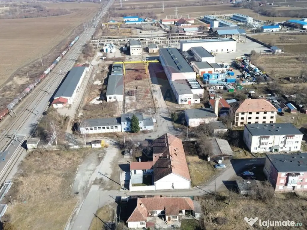 Spațiu industrial de 18.400mp teren plus facilitati indu...