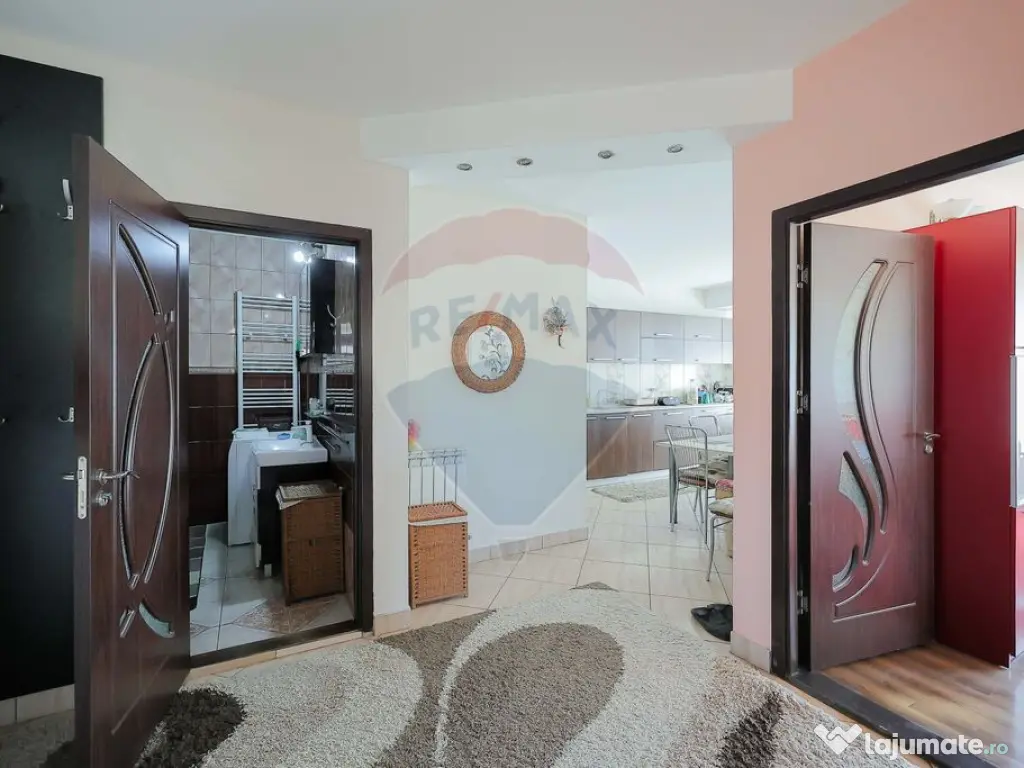 De vânzare casă cu 3 camere și teren 950 mp în Mihai ... 