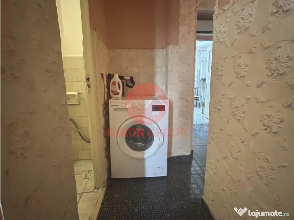 Apartament 3 camere, decomandat, Navodari