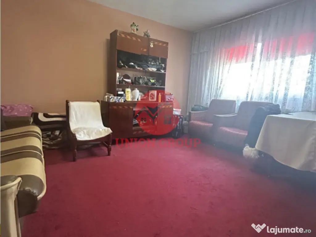 Apartament 3 camere, decomandat, Navodari