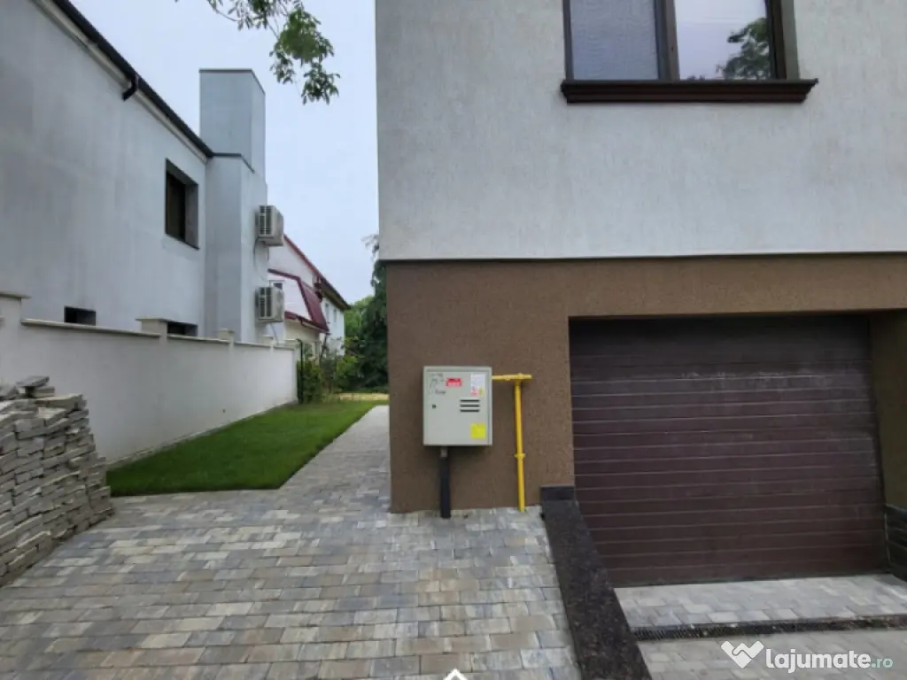 EXCLUSIV: apartament la VILA + GARAJ | Copou 