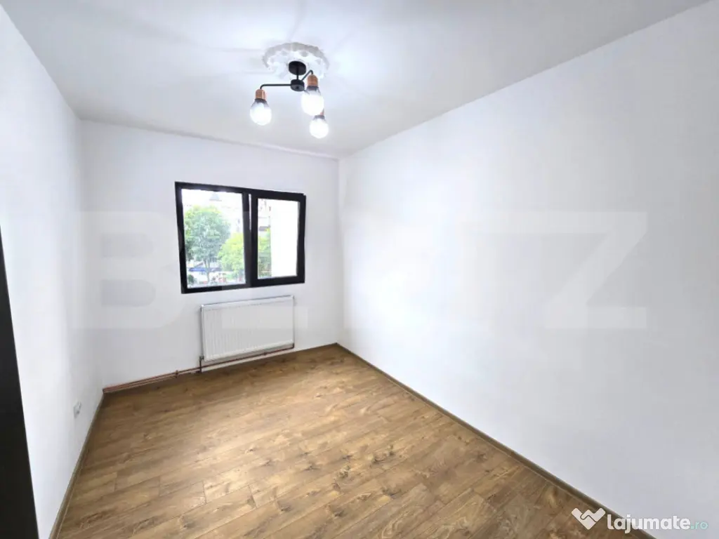 Apartament cu 3 camere in Dacia renovat complet