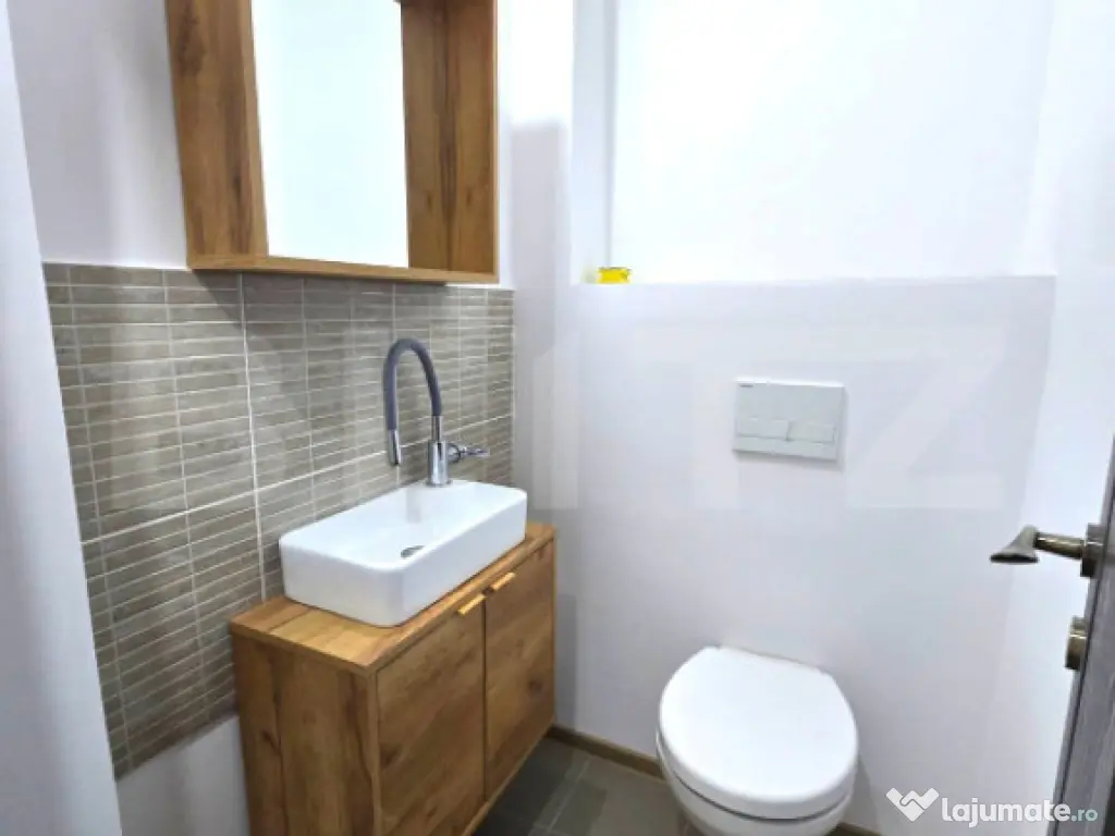 Apartament cu 3 camere in Dacia renovat complet