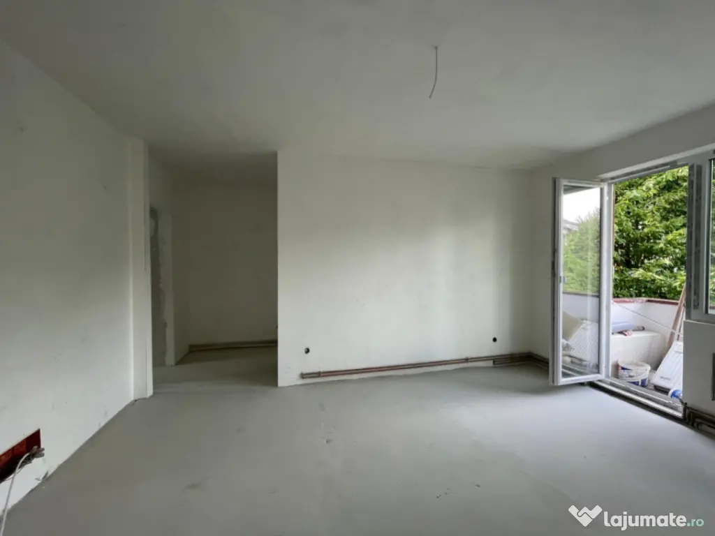 Apartament cu 2 camere usor accesibile, etaj 3/4, luminoase,