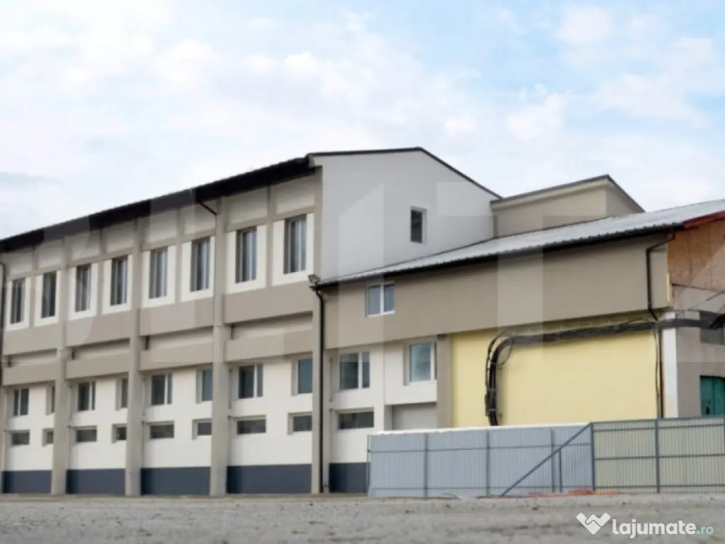 Spatiu industrial, 1890 mp + teren 10450 mp, zona Burdujeni 