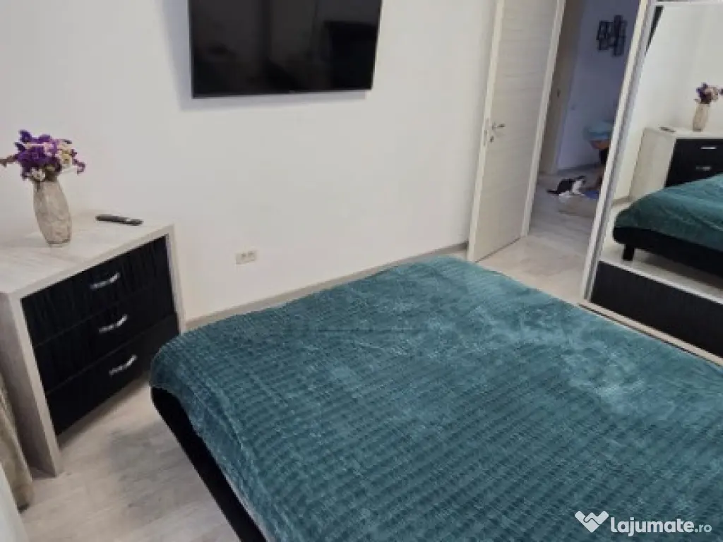 Casa P+ M cu placa intre etaje la cheie ,teren 340 mp