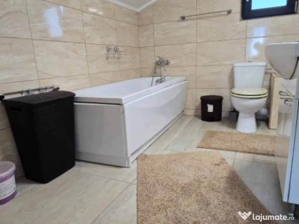 Casa P+ M cu placa intre etaje la cheie ,teren 340 mp