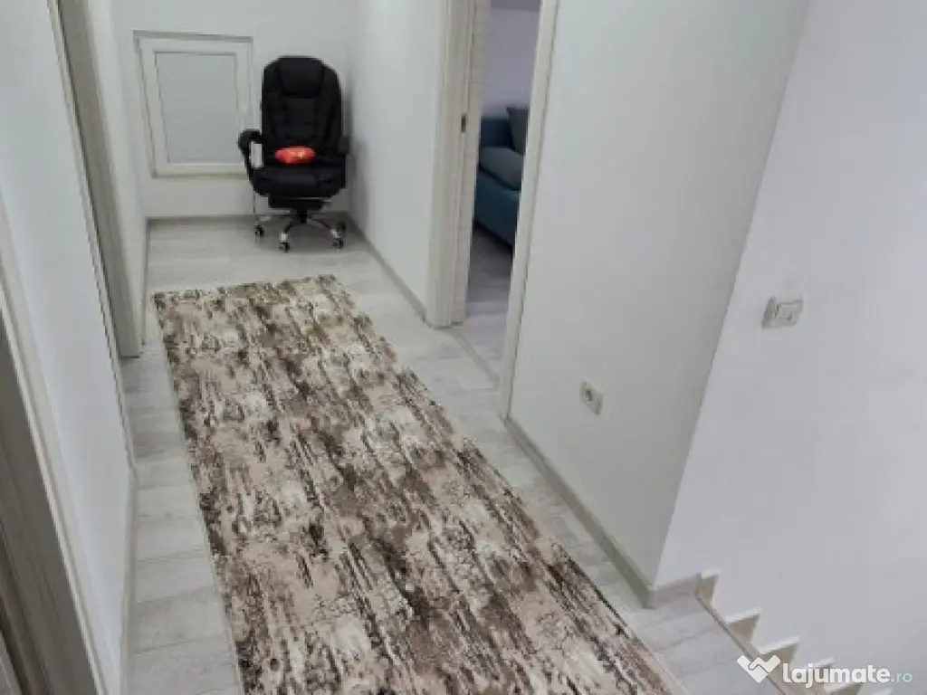 Casa P+ M cu placa intre etaje la cheie ,teren 340 mp