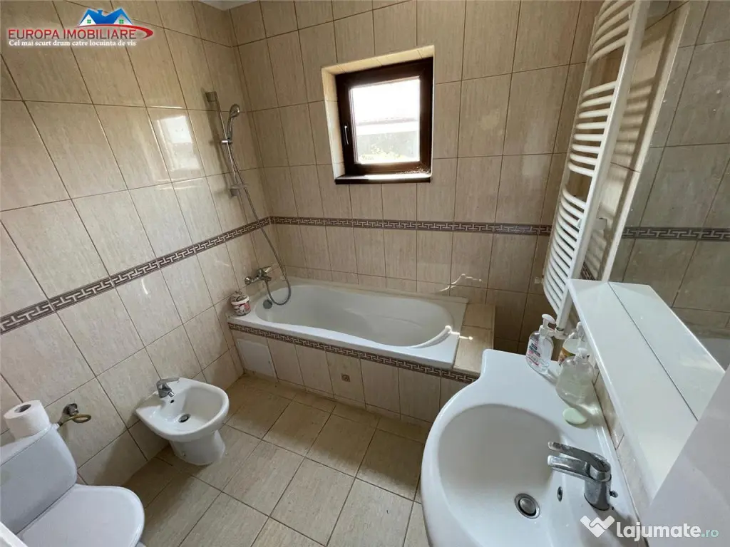 Casa P M de in Cataloi