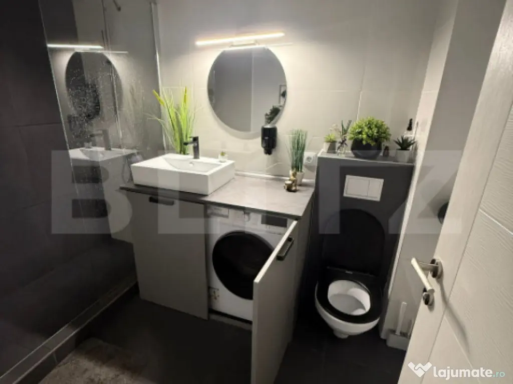 Apartament modern cu 2 camere, parcare – la cheie, în blo