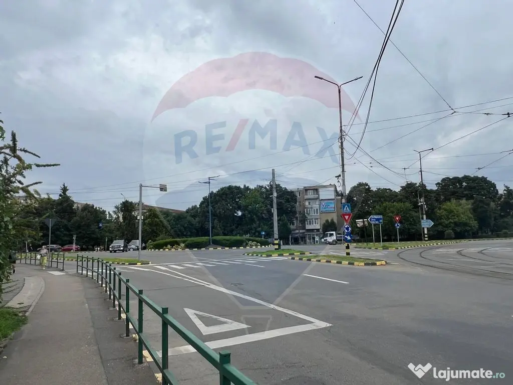 Spațiu comercial de închiriat 61,80mp, în zona Bdul Dacia 