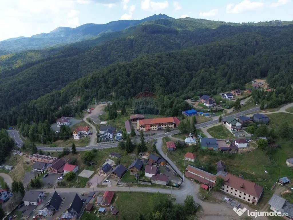 Hotel / Pensiune cu 30 camere de vânzare în zona Nord