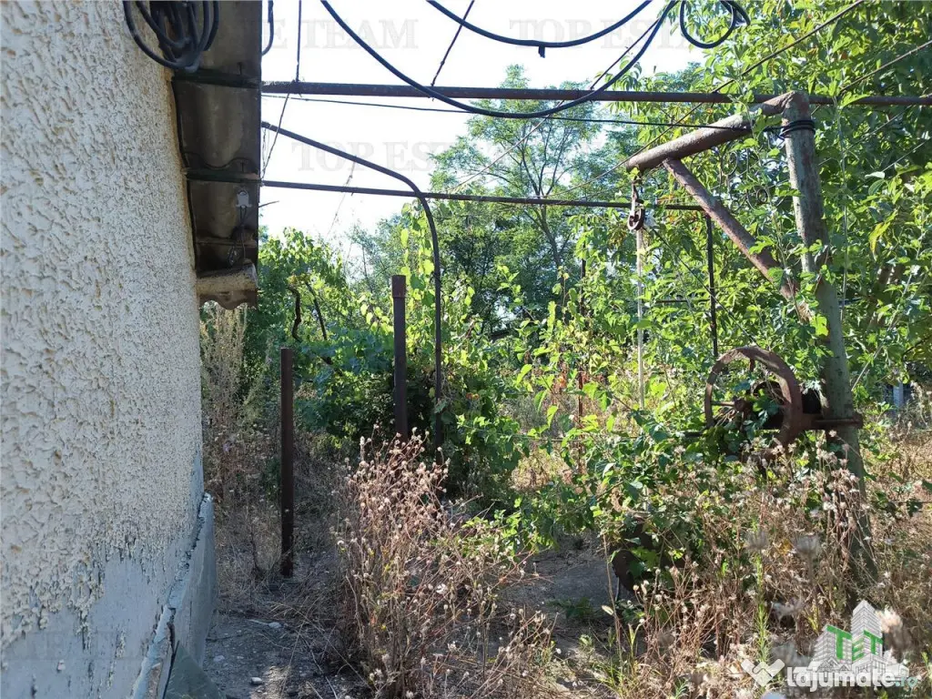 Teren intravilan cu deschidere mare, aflat in Petrachioaia I 