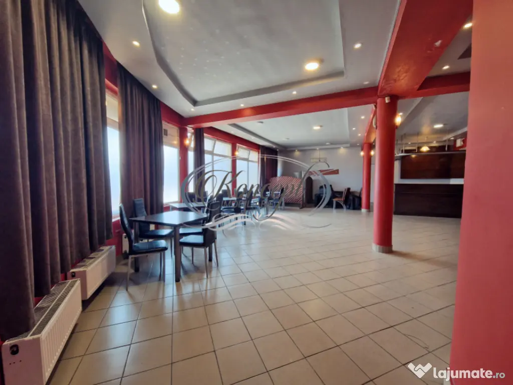 Spatiu comercial cu terasa si vitrina, Dambul Rotund 