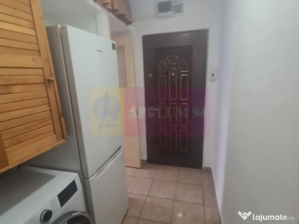 Apartament cu 2 camere de vanzare in Campina - Zona Cuza