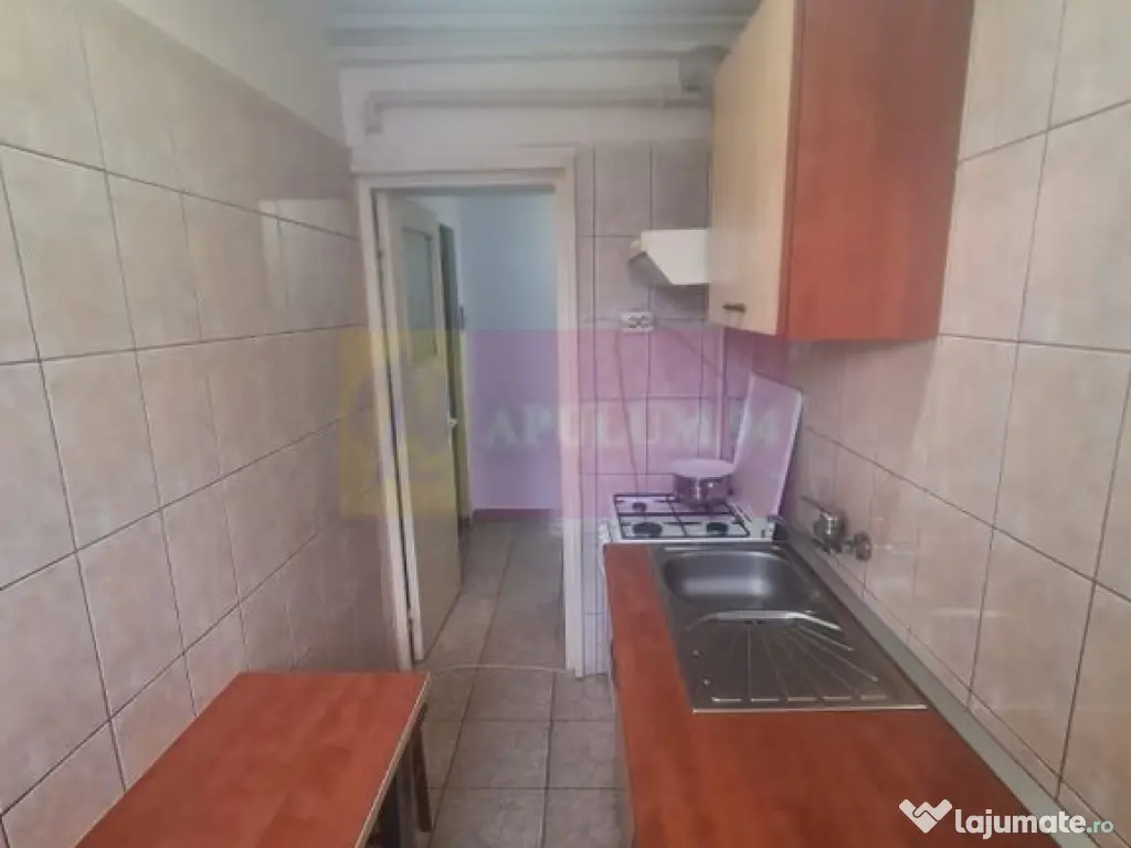 Apartament cu 2 camere de vanzare in Campina - Zona Cuza