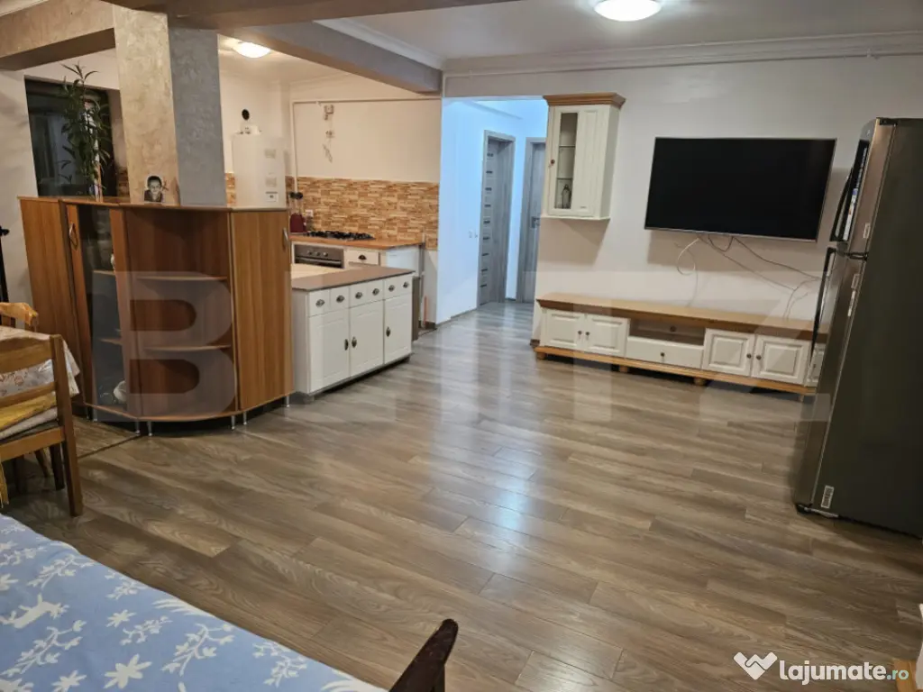 Apartament 3 camere spațios, cu pod amenajabil și parcare