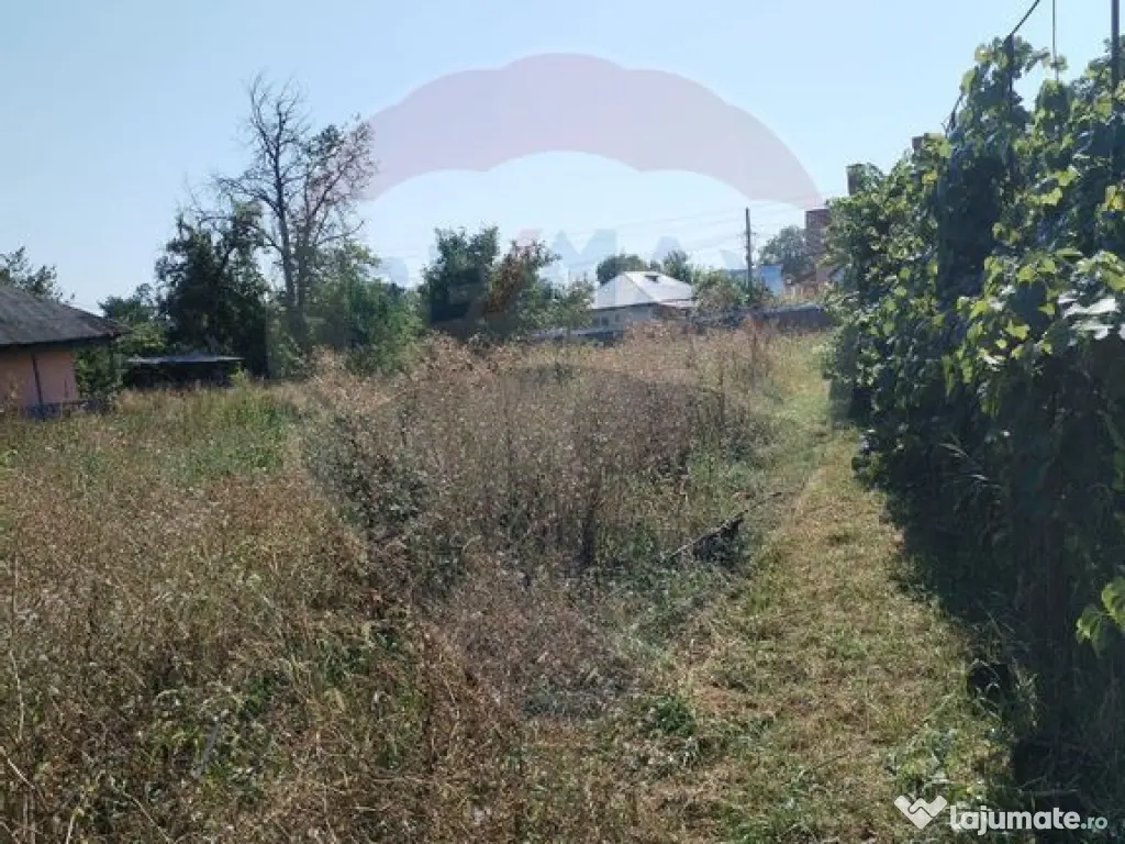 Casă / Vilă cu 4 camere de vânzare în zona Central 