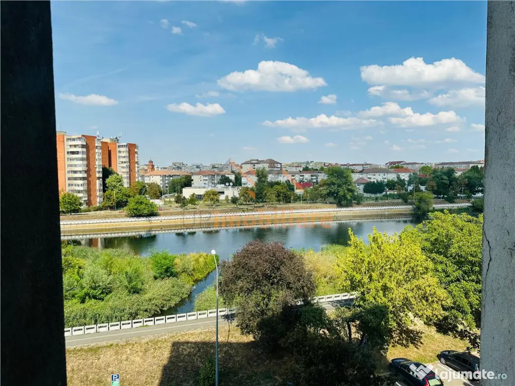 APARTAMENT 2 CAMERE| ETAJ 5 | ZONA SPLAIUL CRISANEI | ORADEA
