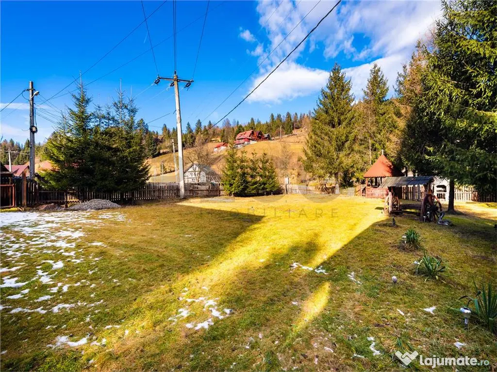 Pensiune cu 10 camere si 3700 mp teren, Arieseni