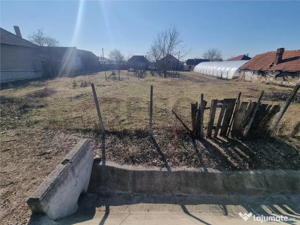 RECO Teren intravilan 1412 mp in Uileacul de Cris 