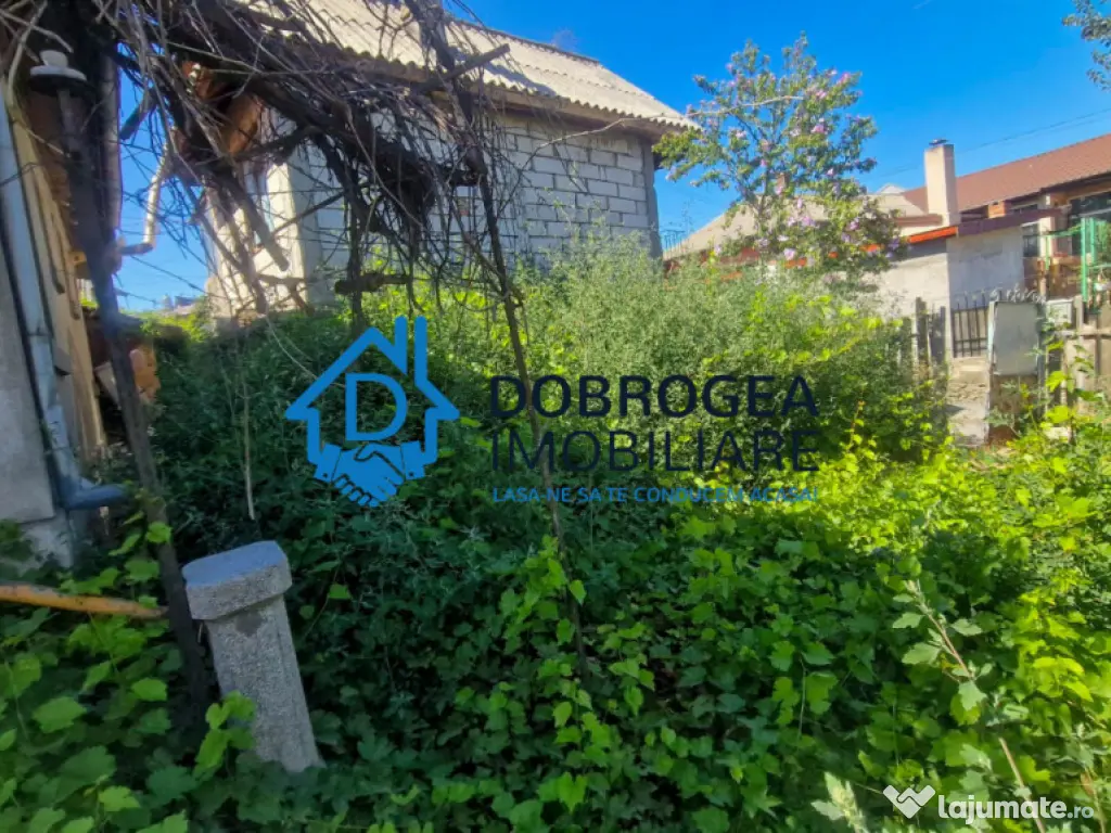 ZONA CENTRALA- CASA BATRANEASCA, TEREN 490 MP, DESCHIDERE 2