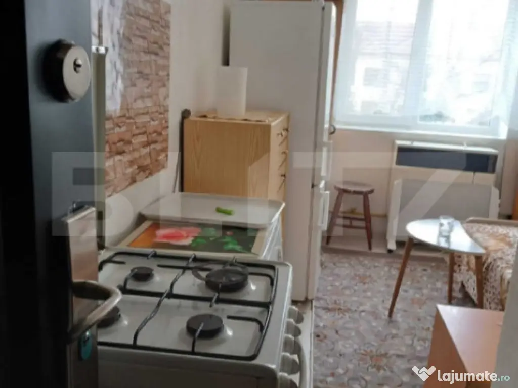 Garsoniera conf 2, zona 9 Mai, complet mobilata si utilata