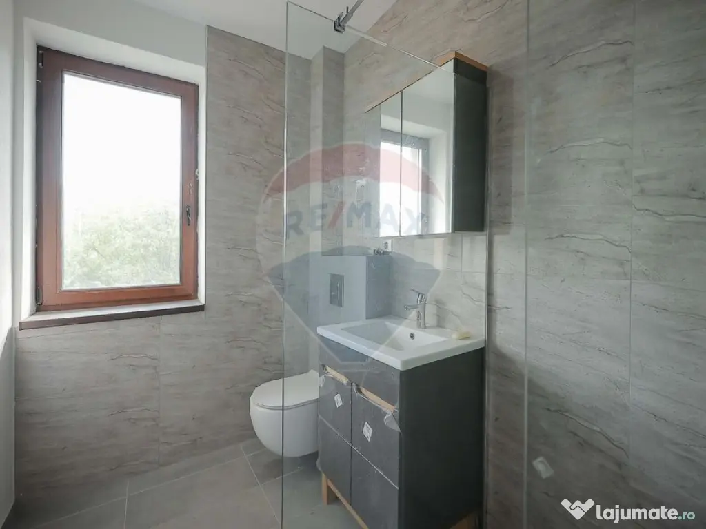 De vânzare Casă nouă cu 4 camere, teren 1190 mp Cartie...