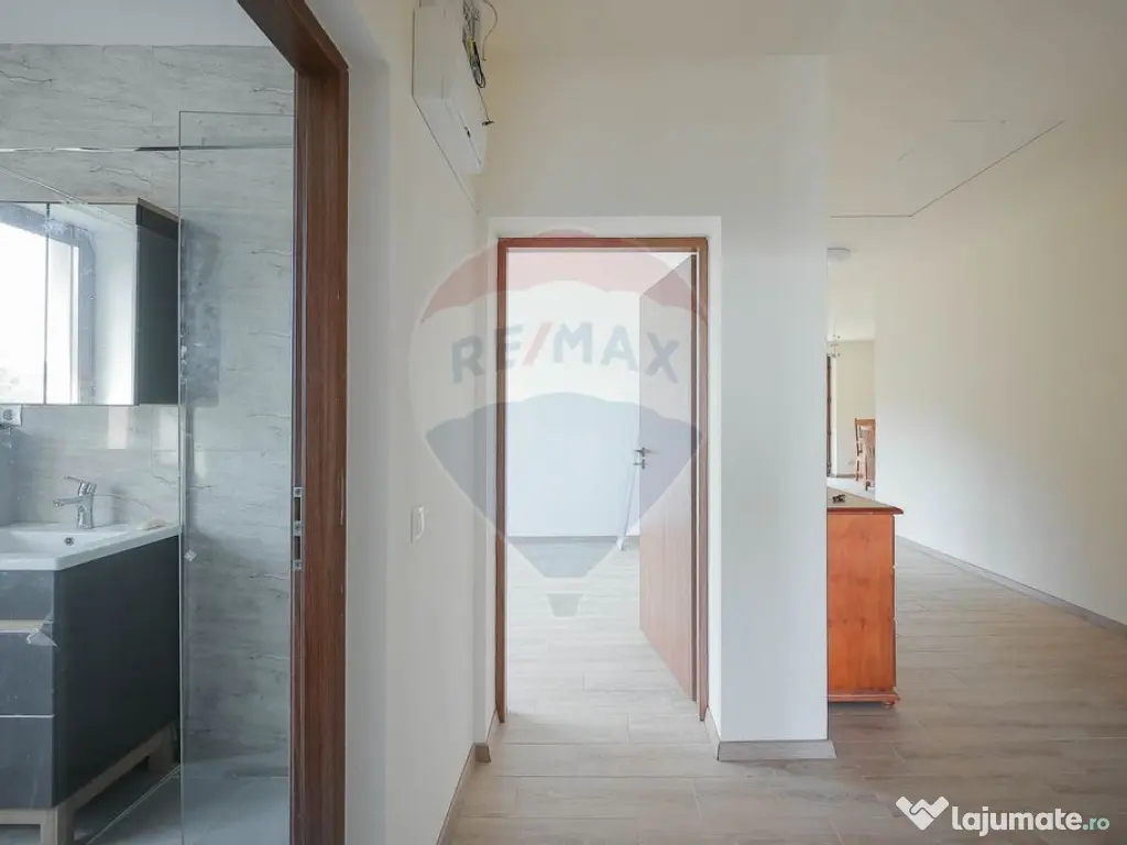 De vânzare Casă nouă cu 4 camere, teren 1190 mp Cartie...